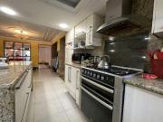 CASA EN COTO, UBICADA EN LOMAS DEL VALLE