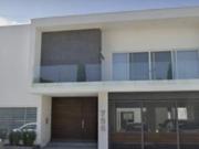 Casa en Country la Silla Sector 8