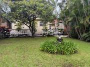 Casa en cuernavaca con amplio Jardín