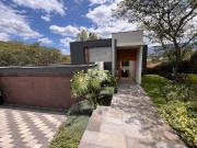 Casa en Cumbaya Ubicacion Estrategica