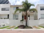 Casa en Cumbres del Cimatario