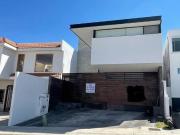 CASA EN CUMBRES DEL LAGO CON RECAMARA EN PB LL