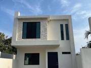 Casa en Delfino Reséndiz