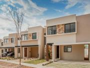 Casa en Desarrollo Residencial Privado a 20 mins de...