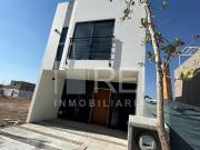 CASA EN EL ALAMO TLAQUEPAQUE