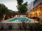 CASA EN EL BARRIO DE SANTIAGO EN EL CENTRO DE MÉRIDA