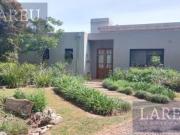 Casa en el Barrio Roble Joven