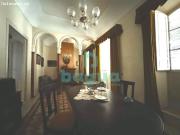 CASA EN EL CENTRICA CON PATIO