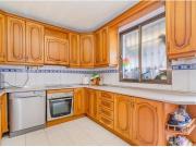 CASA EN EL CENTRO DE ALBOLOTE