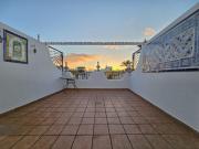 CASA EN EL CENTRO DE SANLÚCAR DE BDA