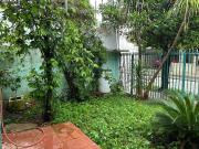 CASA EN VENTA EN JARDÍNES DE MÉRIDA PARA REMODELAR