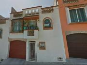 Casa en Emiliano Zapata, Ahorra hasta el 50 % de su...