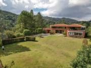 Casa en Envigado Escobero de 8.400 m2, vista y naturaleza