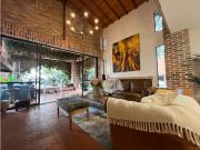 Casa en Envigado para la Venta en Loma Del Chocho Casa en Envigado para la Venta en Loma Del Chocho