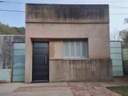 CASA 2 DORMITORIOS SCHNEIDER 2300 ESPERANZA