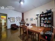 Casa en Esquina, 3 Amb. en 1 Planta con Garaje, Patio y...