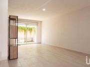 Casa en esquina, 3 recámaras con roof garden en...