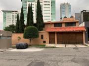 Casa en esquina con excelente ubicaci?n