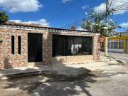 Casa en Esquina con magnifica ubicación en Fco. de...