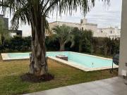 Casa en Esquina con Pileta – Lagos de Canning 1