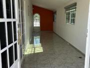 CASA EN ESQUINA EN FRANCISCO DE MONTEJO EN ZONA...