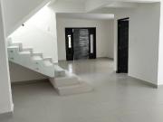 Casa en Esquina en Lomas Tercera ideal para casa u ofocinas