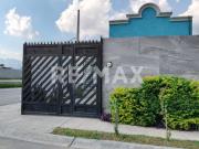 CASA EN ESQUINA EN LOS PARQUES RESIDENCIAL, GARCIA