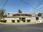 Casa en Esquina en Renta $78,000.00 Av. Cuauhtemoc...