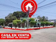 Casa en esquina en venta con 600m2 de terreno en Col. La...