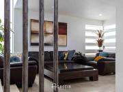 Casa en Esquina en Venta frente al Parque Metropolitano