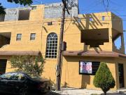 Casa en Esquina, para habitar o negocio