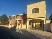 CASA EN ESQUINA PARQUES DE LA CAÑADA