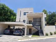 CASA EN ESQUINA VENTA 416 m2, COL BOSQUE RESIDENCIAL,...