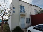 Casa en esquina y con terreno excedente en Fracc....