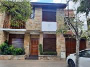 Casa en excelente estado. 2 plantas