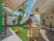 CASA EN EXCELENTE UBICACION