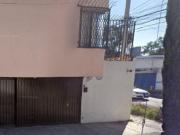 Casa en excelentes condiciones en remate bancario
