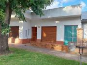 VENTA CASA COCHERA JARDIN QUILMES