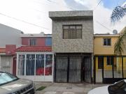 Casa En Fracc Balcones De Huentitan A Un Costado Del...