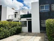 casa en Fracc privado frente a brisas del lago