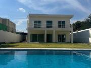 Casa en Fracc. Real del Puente, en Zona Sur en Xochitepec