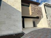 Casa en Fraccionamiento Acacia