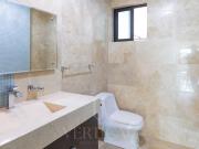 Casa en Fraccionamiento Bosques de San Francisco