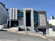 Casa en Fraccionamiento Bosques de San Francisco