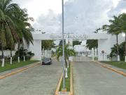 Casa en fraccionamiento Calle Cuyuni, Cancún, Quintana...