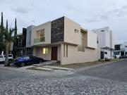 Casa en fraccionamiento CASA FUERTE, Coto La Guarnición 172