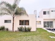 Casa en Fraccionamiento cerca de GALERIAS CUERNAVACA