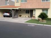 Casa en fraccionamiento cerrado zona Centro sur Queretaro