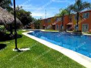 Casa en fraccionamiento con 2 habitaciones, Emiliano...