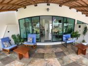 Casa en Fraccionamiento con alberca y seguridad